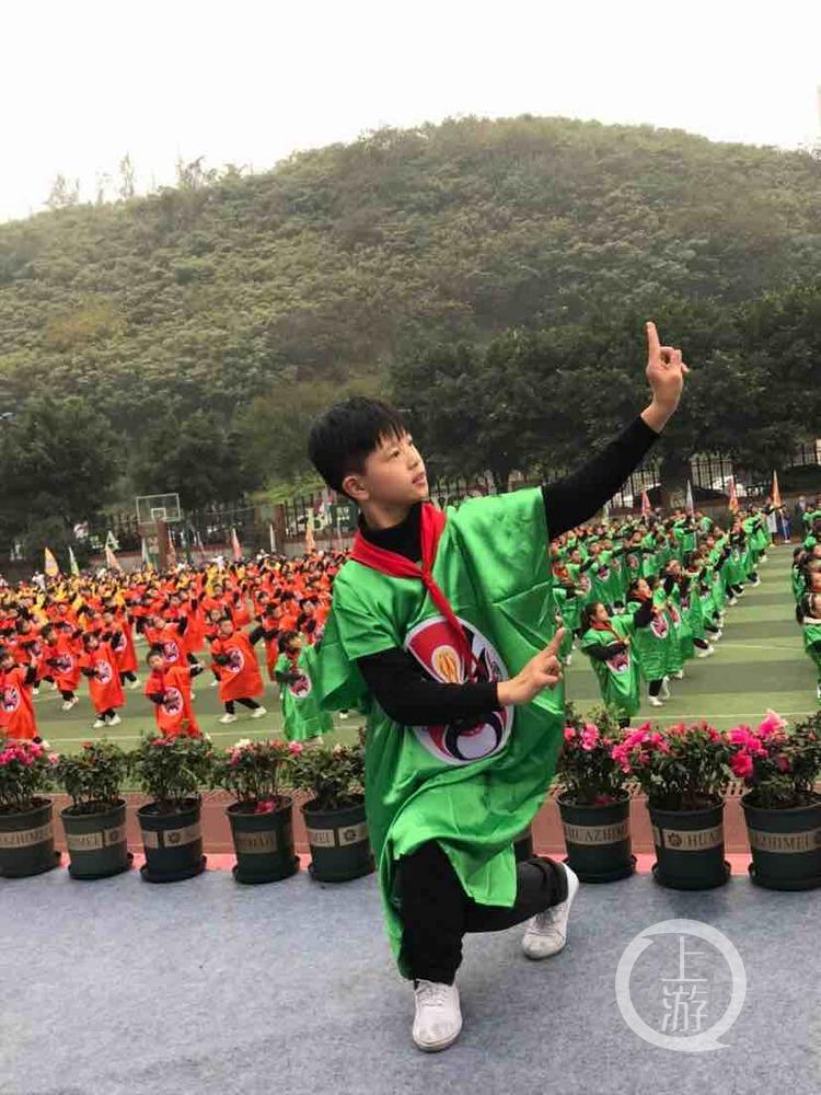 说唱脸谱课间操_说唱脸谱小学生体操_体操脸谱说唱小学生视频