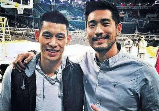 运动健身明星台湾人_台湾健身名人_台湾明星健身达人