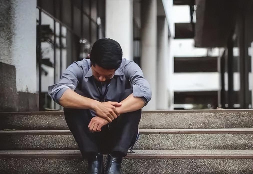 教练房华_我和教练在健身房_健身房教练厉害吗